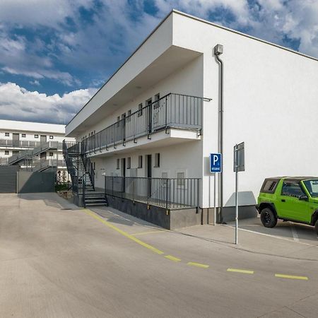 Apartman Luxury Liptovský Mikuláš Exteriör bild